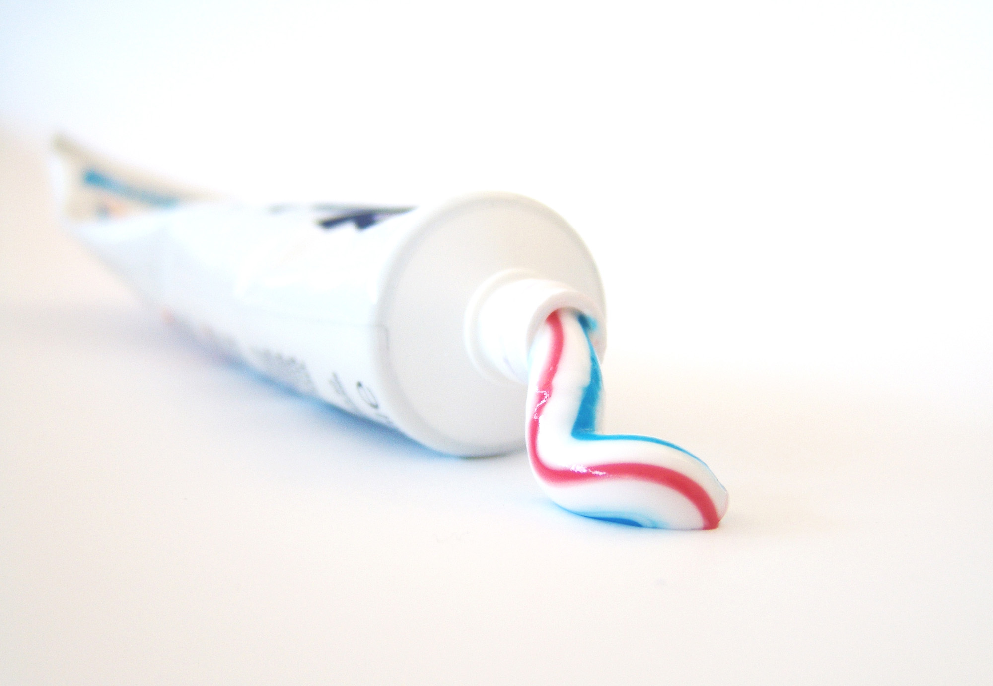 afbryde Arkæolog Fodgænger Hvordan vælger du den rigtige tandpasta? - Greve TandlægeCenter